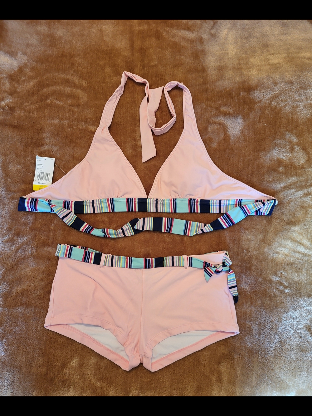 Pink 2-peice Swimsuit, Size L, NWT, Boy Shorts